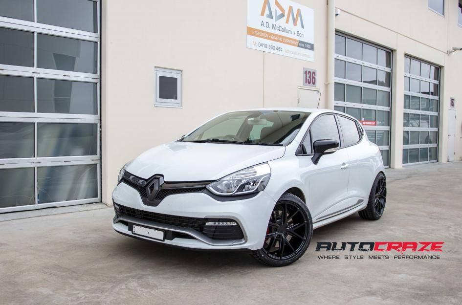 RENAULT CLIO MISANO MATTE BLACK